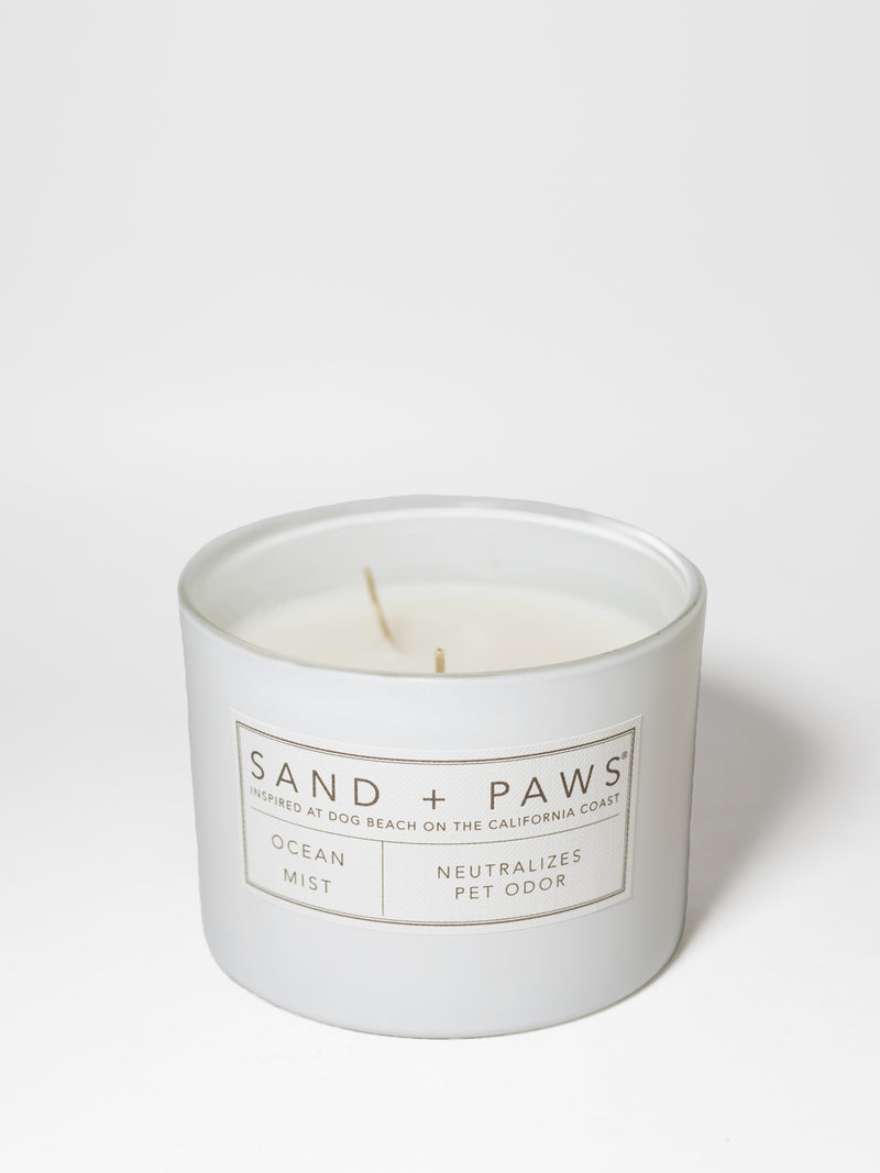 Sand + Paws Ocean Mist 12 oz scented candle
